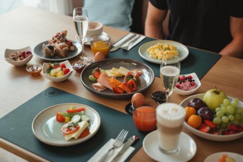 The Phoenix Fitness Hotel & free Spa Access at Alpen Resort in Zermatt, Schweiz