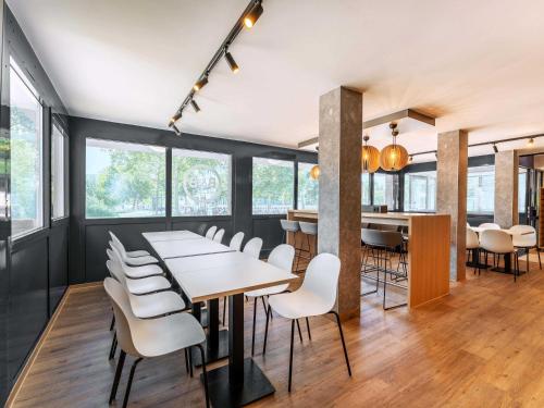 مطعم, B&B HOTEL Freiburg-West in فريبابج إم بريسجاو