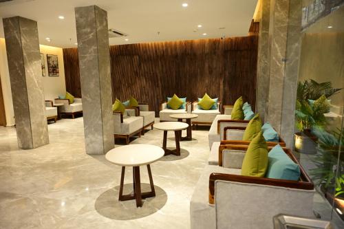 Lobby, Trevon Hotel Gujrat Centrale, Ranchi in Ranchi
