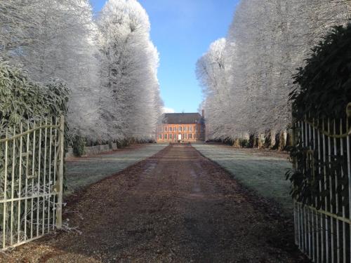 Chateau De Grosfy 2
