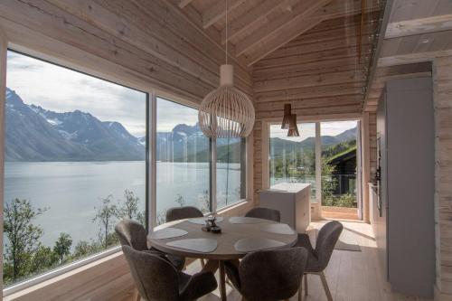 Sommarbukt Nordlys - Private Arctic Retreat near Tromsø in Lakselvbukt