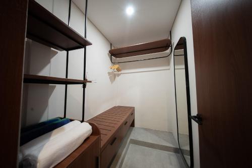 Padang Padang Inn – Pecatu, CO
