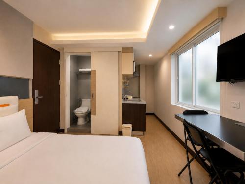Suk41 Bangkok Hotel Room Type - Double Room
