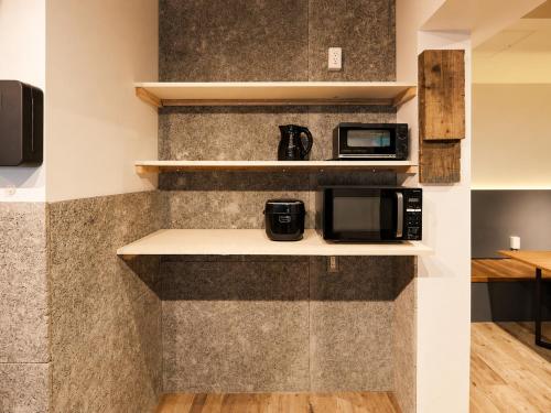 Akasaka Guesthouse HIVE - image 3