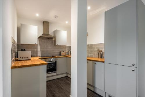 Cosy & Modern 1 Bed Apartment Leeds, Leeds (photo 10)