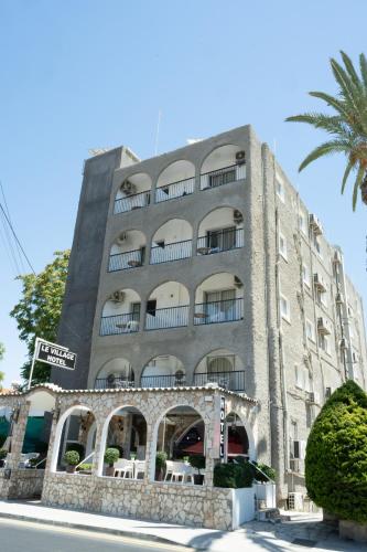. Le Village Hotel