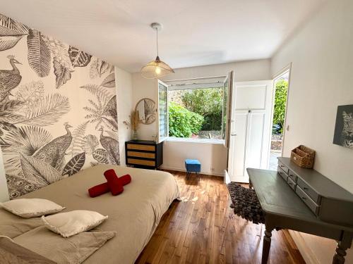 Le Gurvand - Appartement à la gare avec jardin