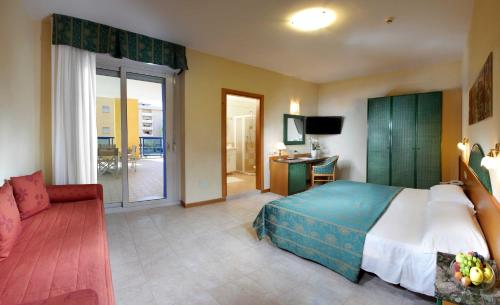 Hotel Bellevue - main image