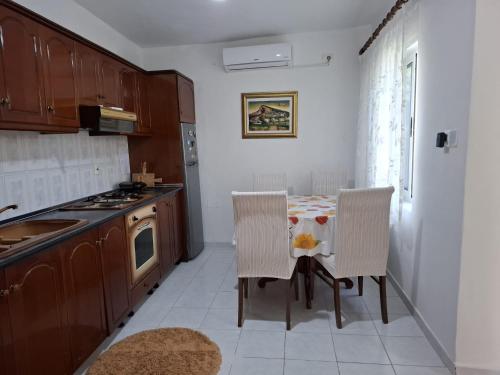 Albania Berat House A. - image 4