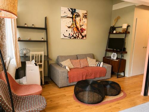 Duplex cosy en pierre Vue dégagée & calme à 10 min de Lyon — other in 24 Route de Lyon, Saint-Cyr-au-Mont-dʼOr, 69450, France