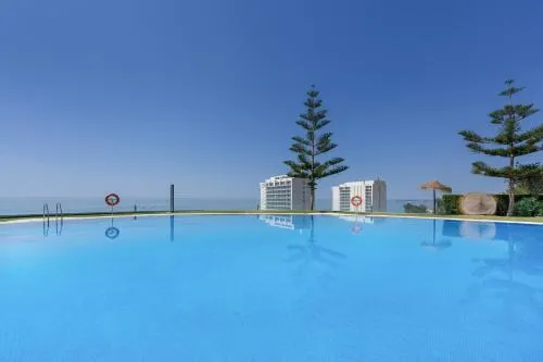 Oasis Torrequebrada photo 2