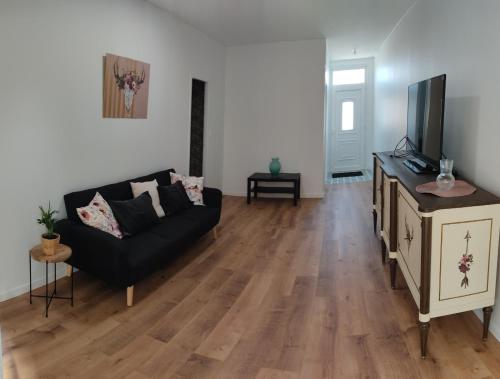 Maison deux chambres au cœur du Médoc (Maison deux chambres au cœur du Medoc) in Lamarque