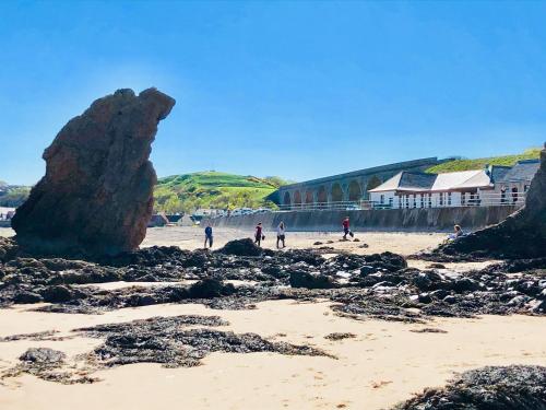 Jebel, Cullen (Foto 6)