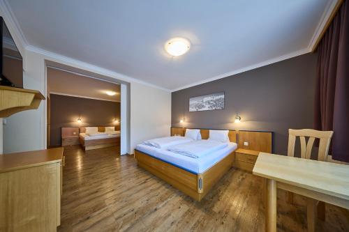 Suite, junior