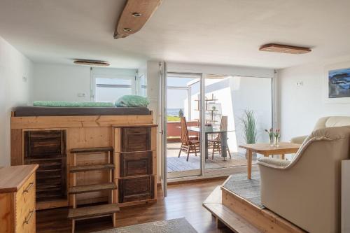 Apartment Lichterfunkeln für junge Paare mit Panorama-Seeblick in Daisendorf, Deutschland