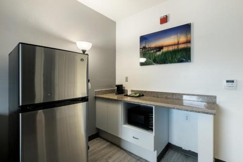 Studio 6 Suites Jacksonville, NC – Camp LeJeune in 阿什塔比拉 (NC)