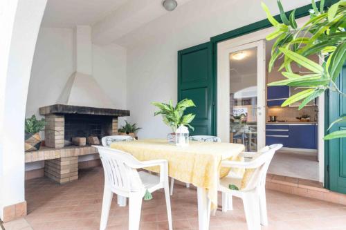 Amazing villa with private garden in Bibione