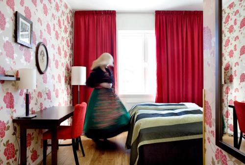 . Søstrene Storaas hotell