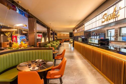 Restoran, Bela Ria Stay & Sushi in Olhao