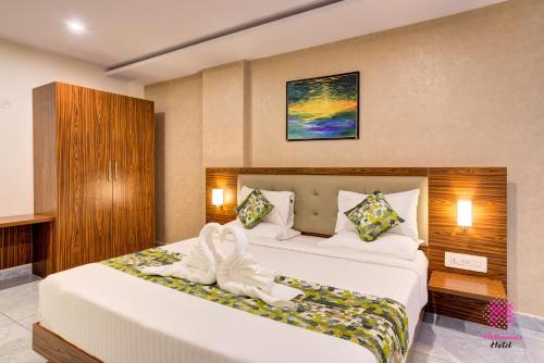 Millennials Hotel in Nanjapura