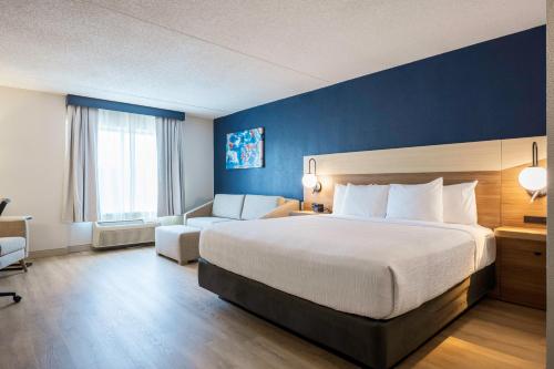 لا كوينتا إن آند سويتس باي ويندام دانبوري (La Quinta Inn & Suites by Wyndham Danbury) in Danbury
