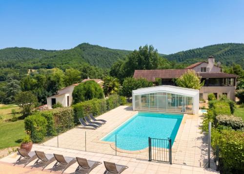 Skats, Maison accueillante à Saint-Géry avec piscine partagée (Maison accueillante a Saint-Gery avec piscine partagee) in Saint-Gery