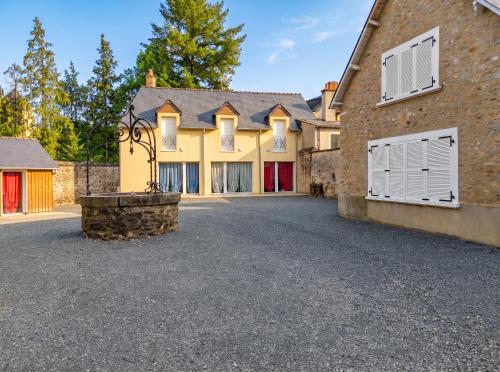 . Maison accueillante à Solesmes avec terrasse et parking inclus