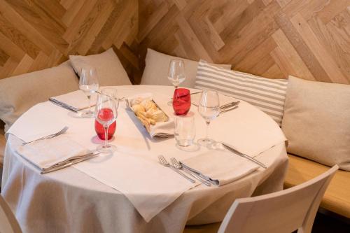 Hotel Valeria - main image