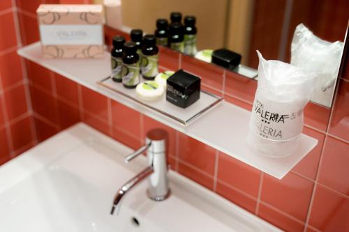 Hotel Valeria - image 5