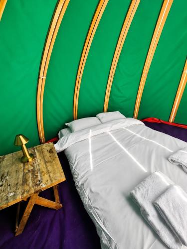 1 double bed