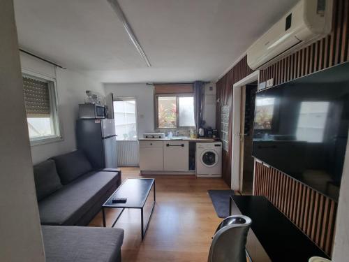 OSHER Simple house in Nahariya