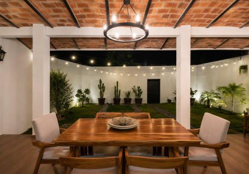 Iekārtas, Encantadora Villa con Terraza y Chimenea Exterior in Jiquilpan De Juarez