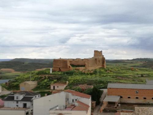Tuvākā izklaides vieta, Hostal Castilla in Serón de Nágima