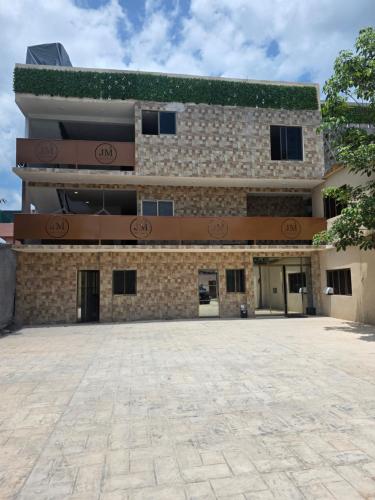 Hotel & Suites JM