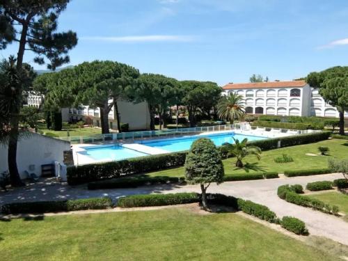 Appartement avec piscine - 3 pers., plage à 150m - FR-1-776-158