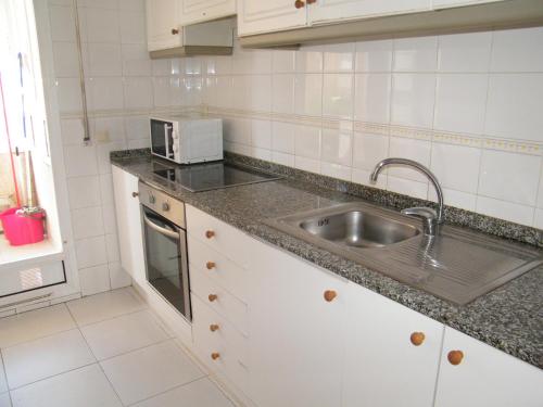 Amplio apartamento con piscina y parking - 6 pers. - ES-314-44 - image 4