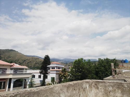 Spacious 2 Bed Room Home Attached Baths, Lounge & Kitchen in Abbottabad