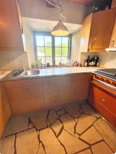 Nordic Stone House - Lummelunda Caves in Nyhamn