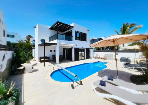 Villa Volcanes Sea View private pool