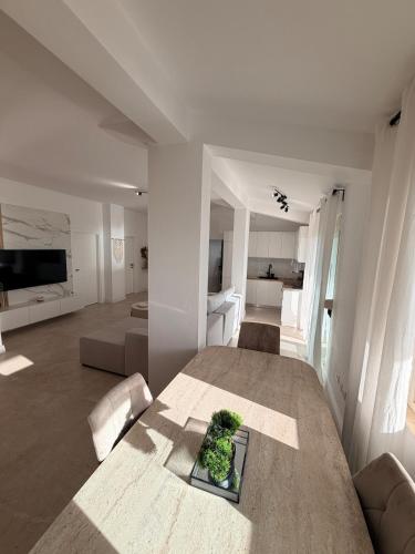 The Sorelle Penthouse - image 4