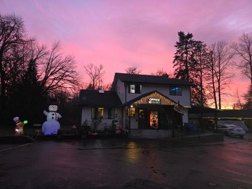 Monroe Motel Near Seattle Everett WA