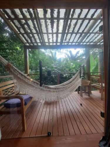 Balcony/terrace, Chale1 Kaza Morfeu conforto casal Vargem Grande RJ in Vargem Grande
