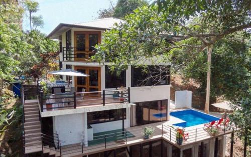 Casa Luz Jungle Views, Wildlife & Pool - Manuel Antonio