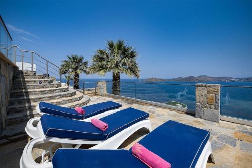 Vista, Stunning Sea Front Villa near Yalikavak Marina in Geriş