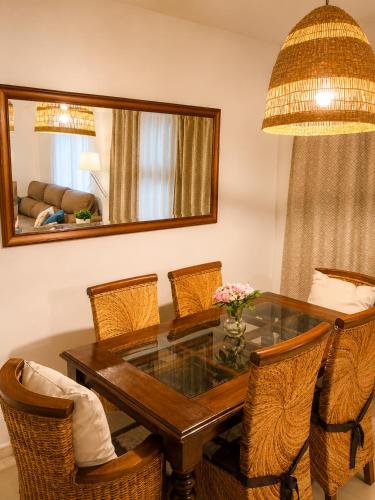 Casa familiar con patio privado y piscina comunitaria cerca de la playa, Malaga (zdjęcie 8)