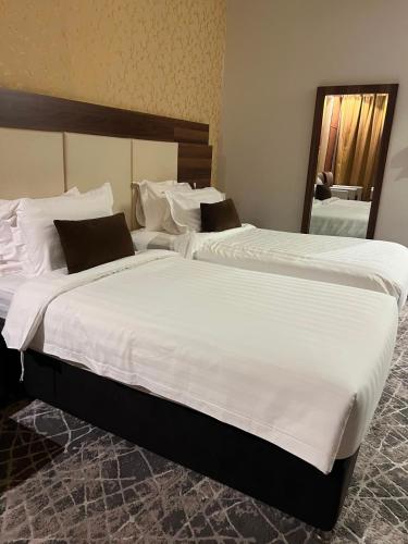Palette Luxury Mirage Hotel Room Type - Superior Twin Room