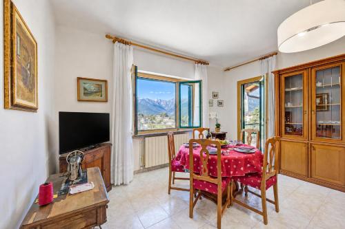 Iekārtas, La Casa di Guido: Ski, Hike, Lake Trips - Happy Rentals in Trontano