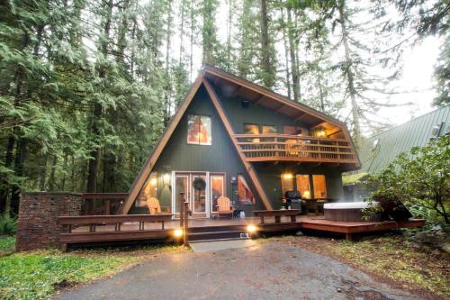 Forest View Chalet, Glacier