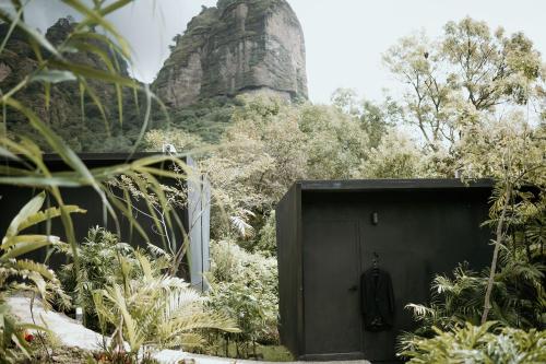 Apkārtne, Bajo La Montana in Tepoztlana