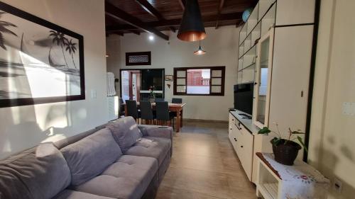 Casa Térrea com piscina, área gourmet com churrasqueira e quartos com ar condicionado (Casa Terrea com piscina, area gourmet com churrasqueira e quartos com ar condicionado) in 蓬塔卡納斯